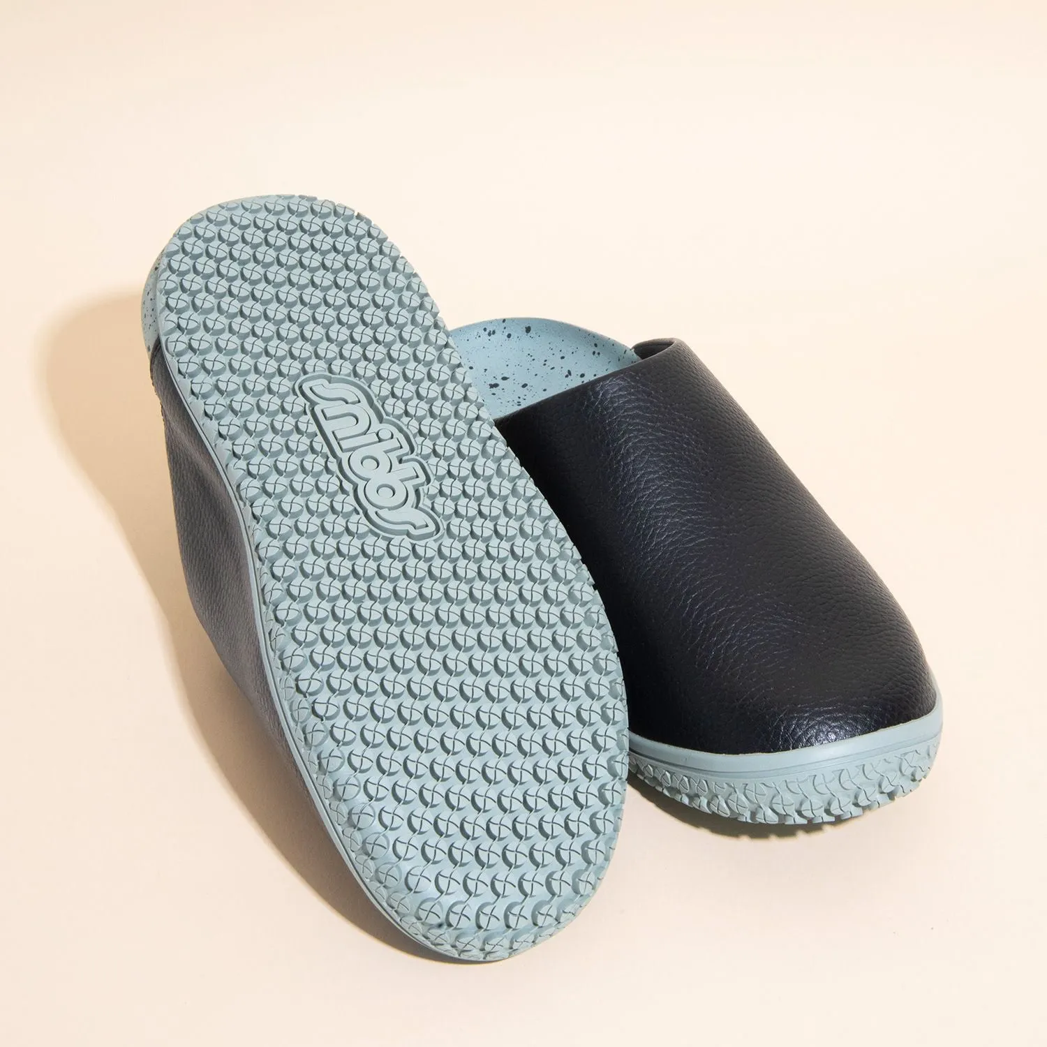 The Clog - Mint Chip